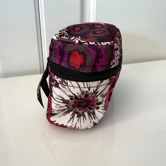 Vera Bradley Travel Cosmetic/Toiletry Case Bundle - 5 Pieces - Picture 8 of 12